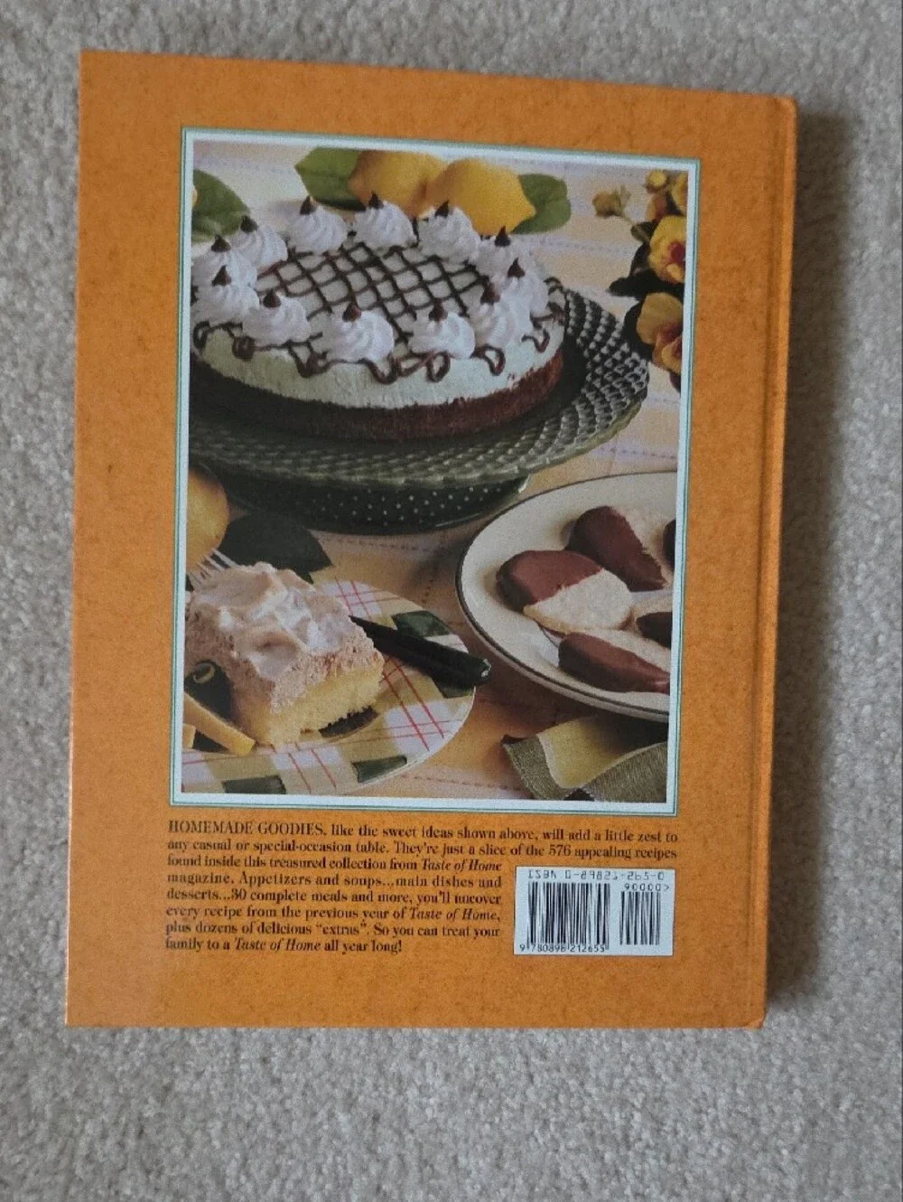Taste of Home Cookbook - 2000 Annual Book - Hardback